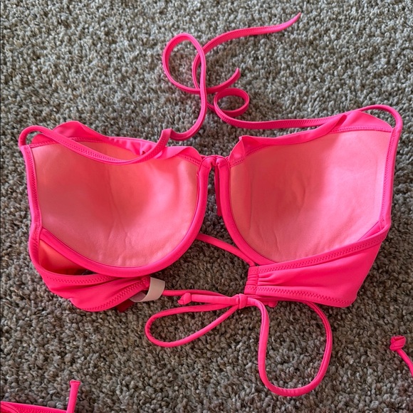 COPY - Vibrant Pink Bikini Set - Picture 3 of 6